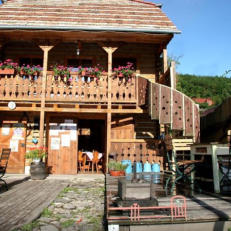 Penzion Stary Hostinec Банська Штявниця Екстер'єр фото